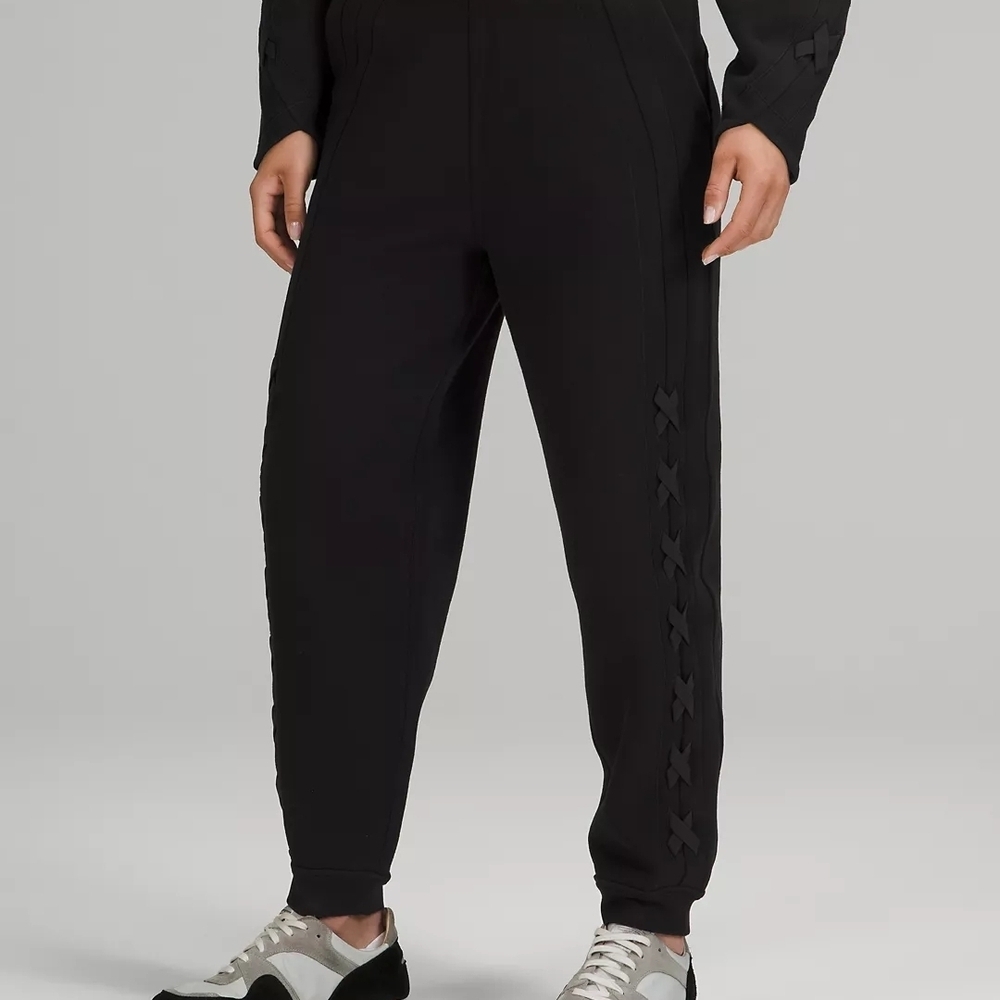 Lululemon Athletica Braided Detail cotton  High-Rise Jogger